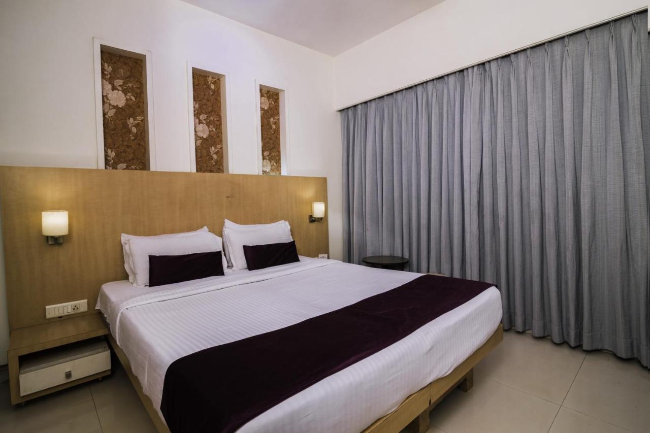 Hotel Monarch Guestline In Midc Rabale, Navi Mumbai Eksteriør bilde