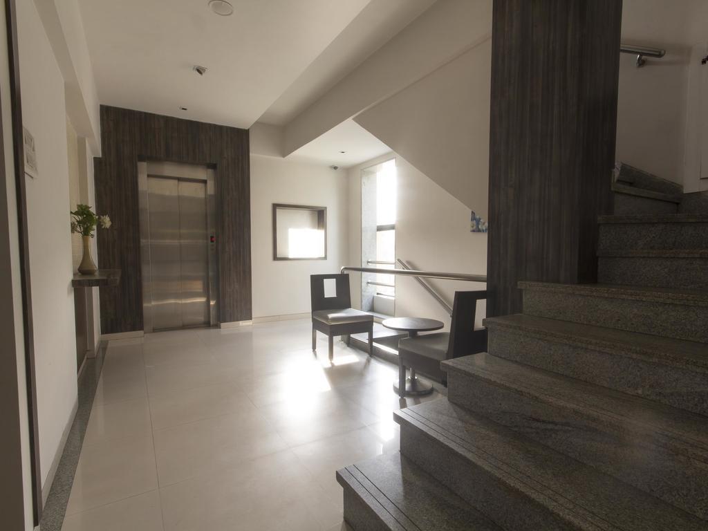 Hotel Monarch Guestline In Midc Rabale, Navi Mumbai Eksteriør bilde