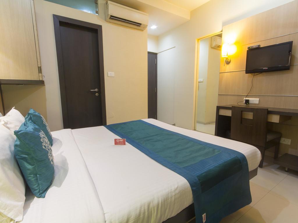 Hotel Monarch Guestline In Midc Rabale, Navi Mumbai Eksteriør bilde