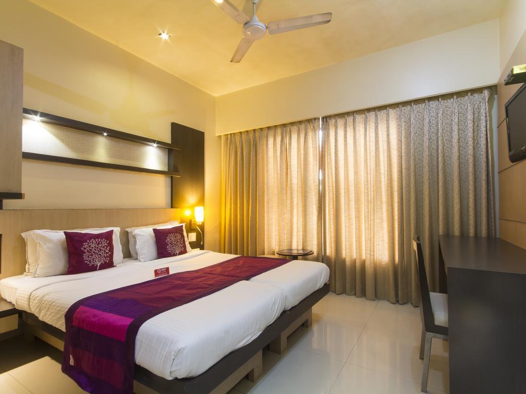 Hotel Monarch Guestline In Midc Rabale, Navi Mumbai Eksteriør bilde